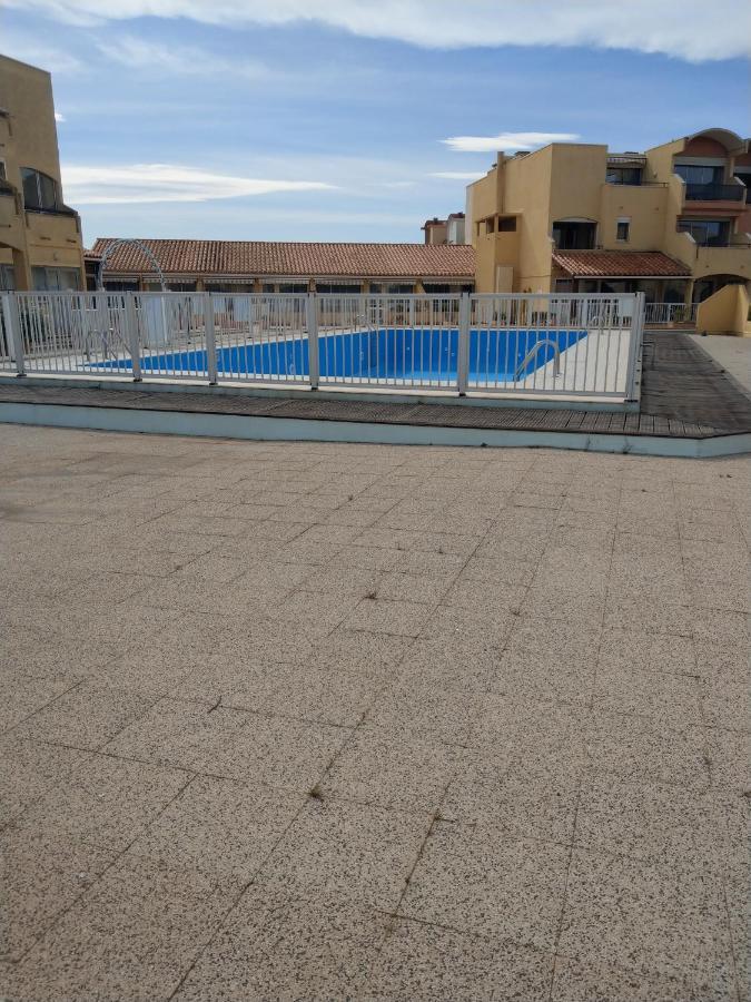 Mer Veilleuse Gruissan - Clim - Piscine Екстер'єр фото